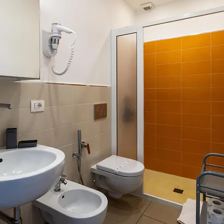 Vani - 1 * Marina di Ragusa