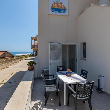 Vani - 1 Apartment