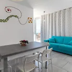 Vani - 1 * Marina di Ragusa